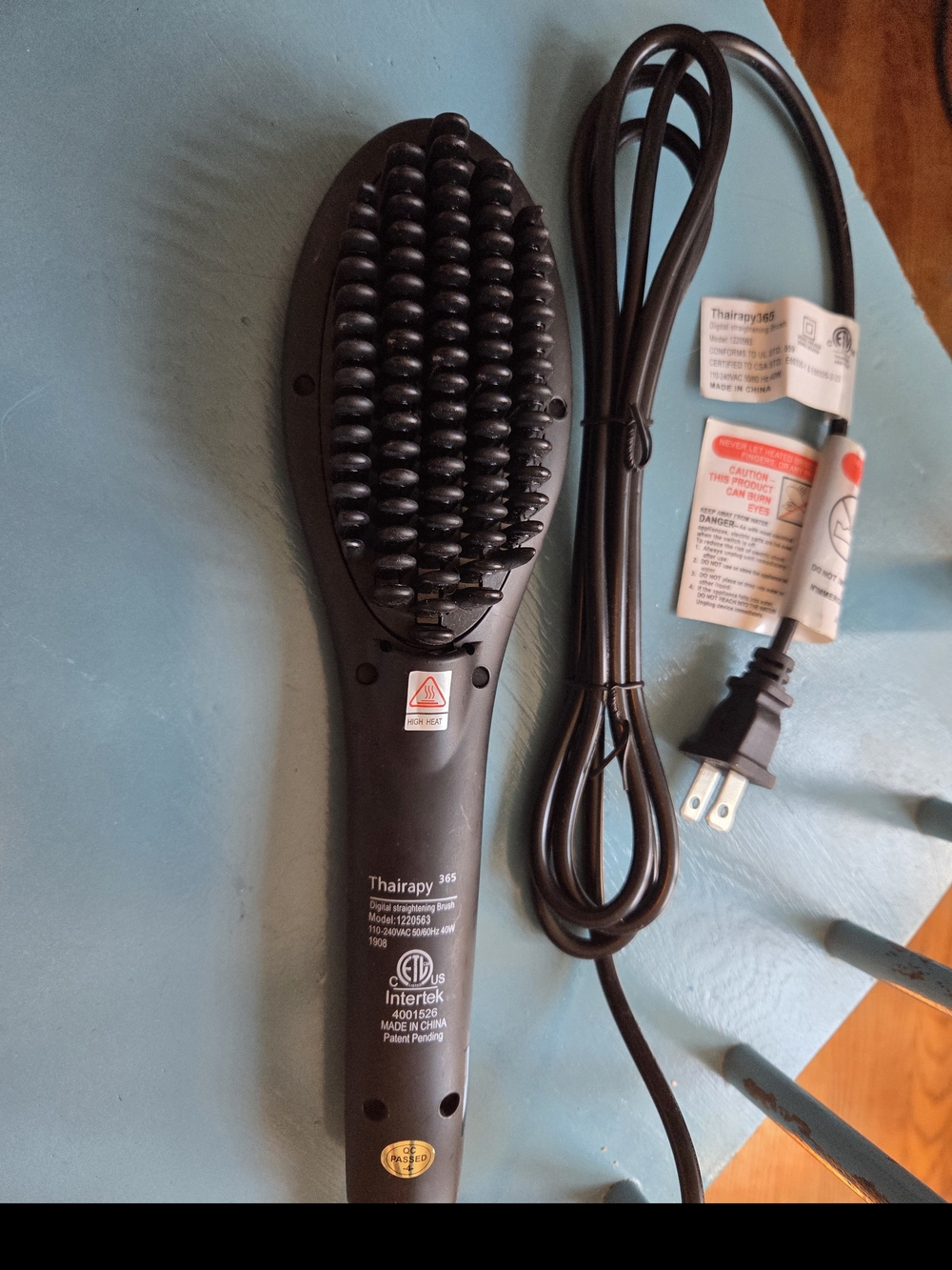 Black Electric Hair Straightening Brush